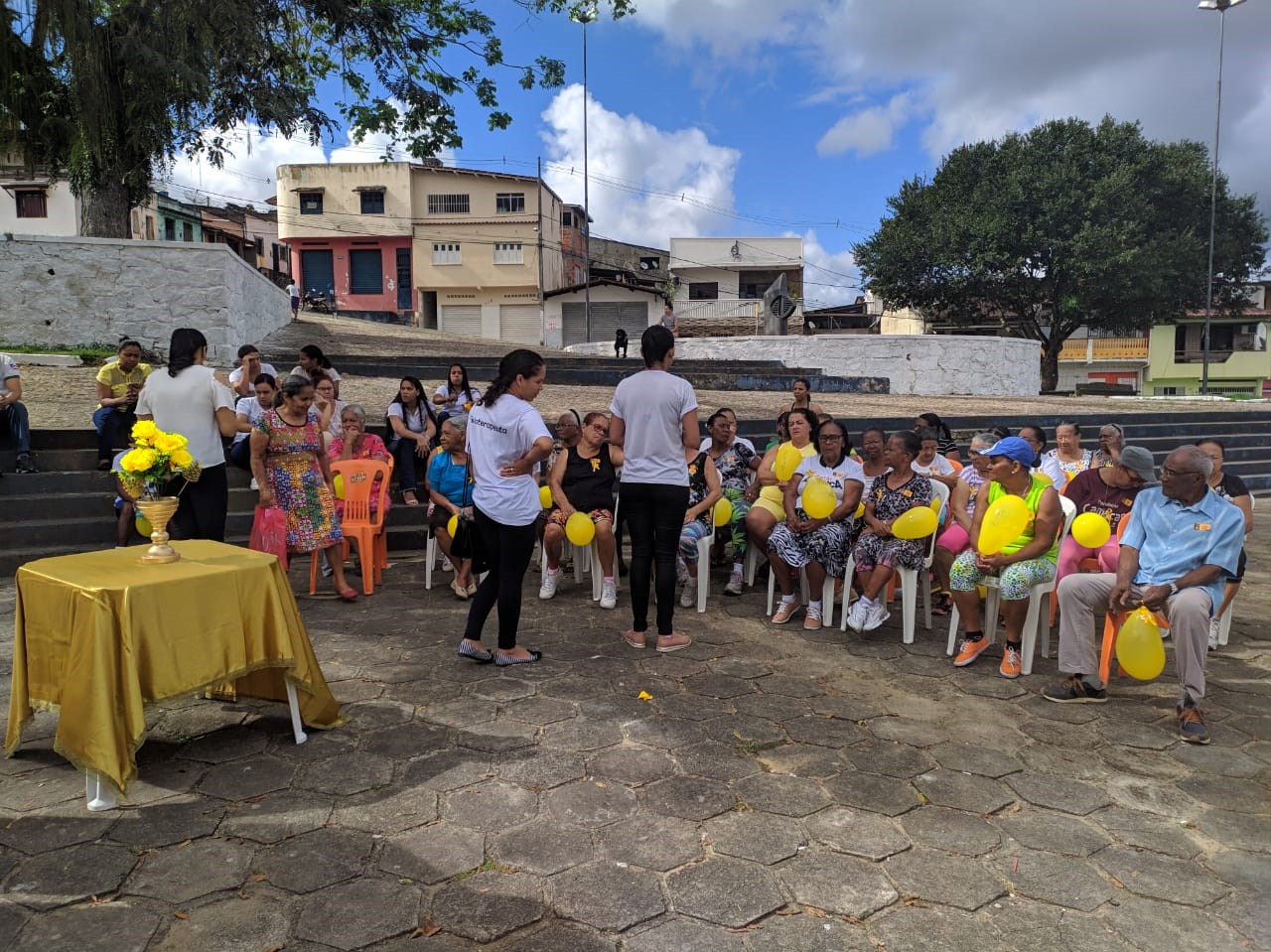 Camacã: PSF Luís Castro II realiza momento com idosos sobre Setembro Amarelo

